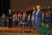 Suomen kirkkomusiikkiliiton myöntämä kanttorin erityisansiomerkki luovutettiin 14.10.2007 kuoronjohtajalle, dir.cant. Martti Murtoperälle...